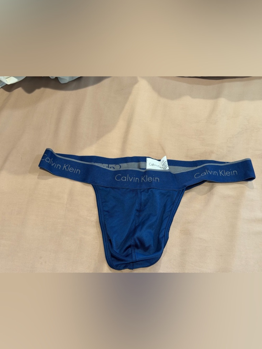 Calvin Klein Y back thong